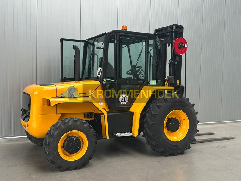 JCB 940 - 越野叉车:图4 JCB 940 - 越野叉车:图4