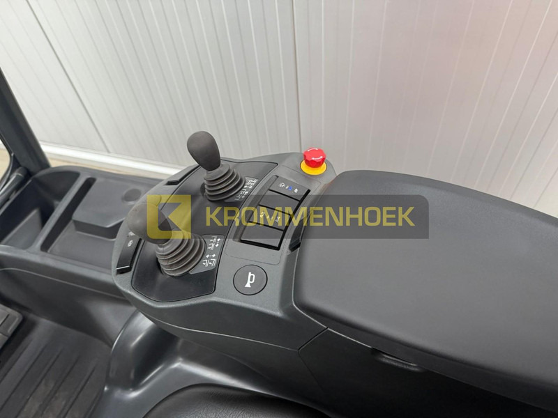 新的 电动叉车 Linde E 25 Triplex 7410 mm:图16 新的 电动叉车 Linde E 25 Triplex 7410 mm:图16