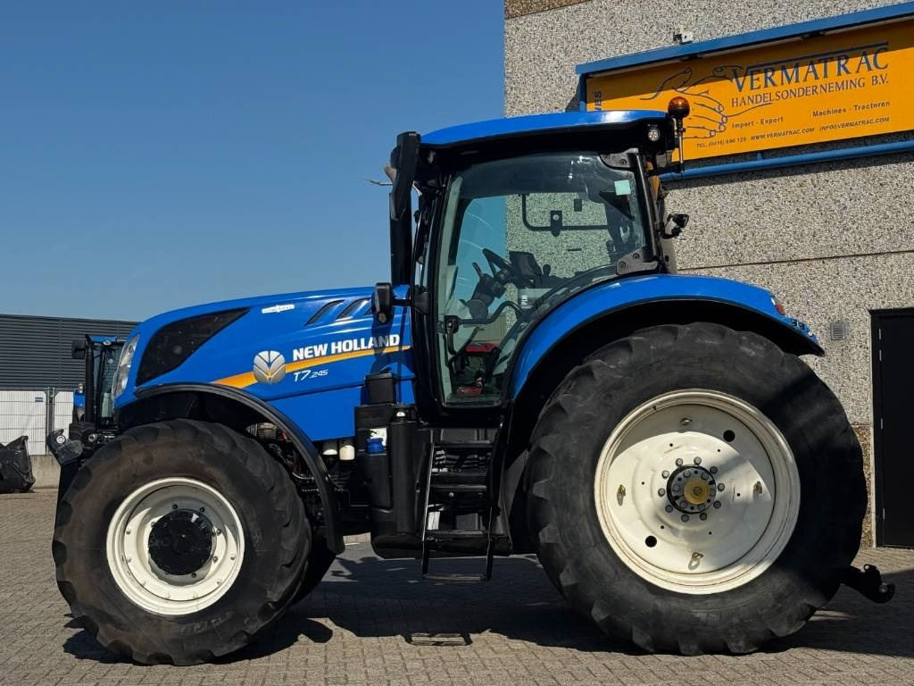 New Holland T7.245 Auto Command, GPS complete, frontlinkage - 拖拉机:图2 New Holland T7.245 Auto Command, GPS complete, frontlinkage - 拖拉机:图2