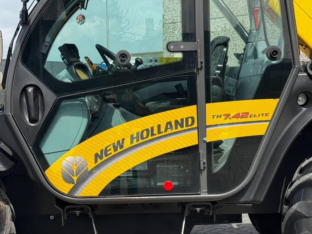 New Holland TH7.42, climatisée, 1951 heures! - 伸缩臂叉装车:图4 New Holland TH7.42, climatisée, 1951 heures! - 伸缩臂叉装车:图4