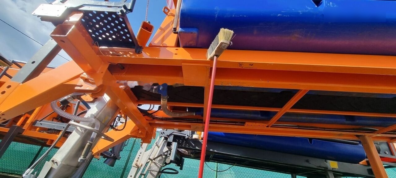 Schmidt odnowiona 2021 - 撒沙机/ 撒盐机 适用于 市政/ 专用车辆:图5 Schmidt odnowiona 2021 - 撒沙机/ 撒盐机 适用于 市政/ 专用车辆:图5