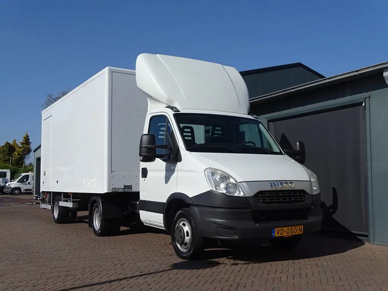 Iveco Daily 35C17 BE PODIUM OPLEGGER 3800 KG LBW 1.5 ton - 牵引车:图1 Iveco Daily 35C17 BE PODIUM OPLEGGER 3800 KG LBW 1.5 ton - 牵引车:图1