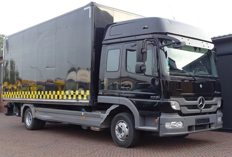 Mercedes-Benz Atego CREWCAB 6 SEATS standheizung lbw 1.5 ton - 厢式卡车:图1 Mercedes-Benz Atego CREWCAB 6 SEATS standheizung lbw 1.5 ton - 厢式卡车:图1