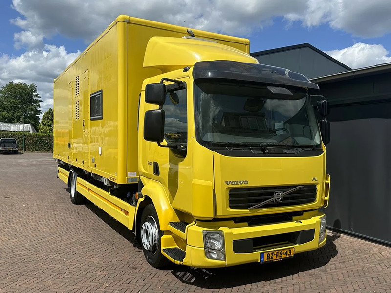 Volvo FL 12.240 BDF ST.AIRCO+ KACHEL, DOUCHE, 2X BED, WASBAK - 厢式卡车:图1 Volvo FL 12.240 BDF ST.AIRCO+ KACHEL, DOUCHE, 2X BED, WASBAK - 厢式卡车:图1