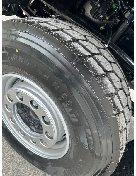 新的 驾驶室底盘卡车 MAN 41.440：图15