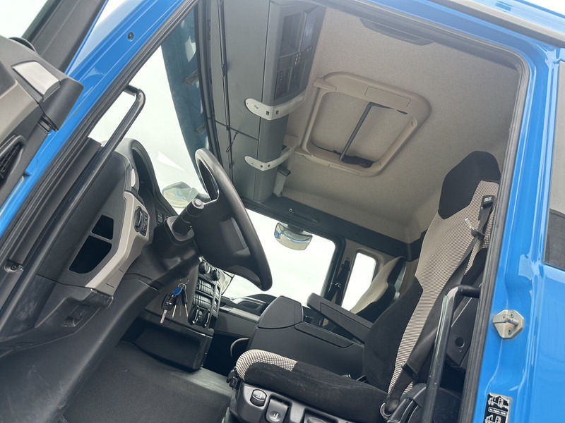 MAN TGS 26.460 - 翻斗车:图5 MAN TGS 26.460 - 翻斗车:图5