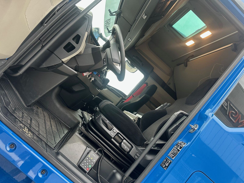 MAN TGX 26.440 6X2-4 LL intarder. Led - 驾驶室底盘卡车:图5 MAN TGX 26.440 6X2-4 LL intarder. Led - 驾驶室底盘卡车:图5