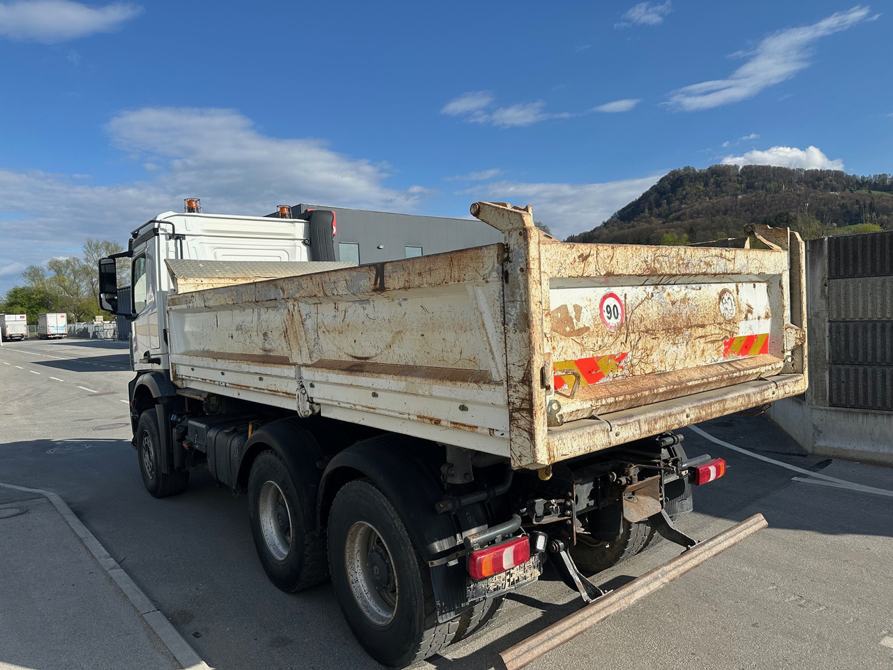 MERCEDES-BENZ Arocs 26.40 bordmatic Meiller - 翻斗车:图4 MERCEDES-BENZ Arocs 26.40 bordmatic Meiller - 翻斗车:图4