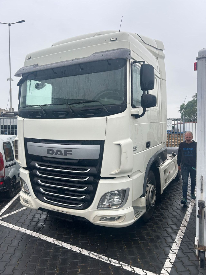 DAF XF 106.440 XF106-440 Space Cab, Full spoilers - 牵引车:图1 DAF XF 106.440 XF106-440 Space Cab, Full spoilers - 牵引车:图1
