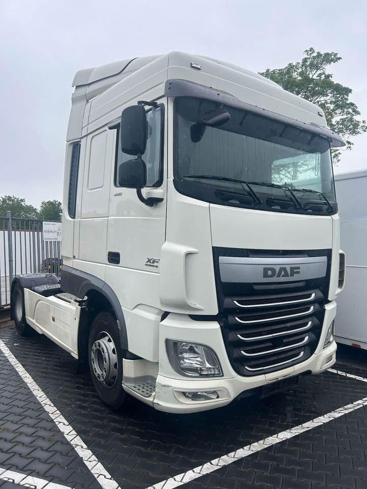 DAF XF 106.440 XF106-440 Space Cab, Full spoilers - 牵引车:图2 DAF XF 106.440 XF106-440 Space Cab, Full spoilers - 牵引车:图2