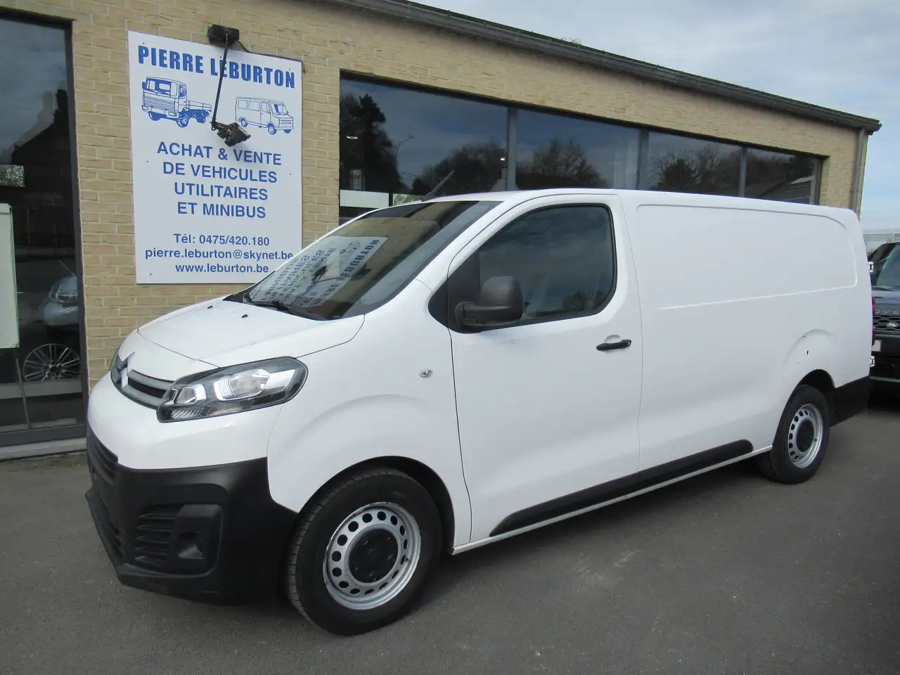 Citroen Jumpy L3 AIRCO 13900€+TVA/BTW - 无侧窗厢式货车:图1 Citroen Jumpy L3 AIRCO 13900€+TVA/BTW - 无侧窗厢式货车:图1