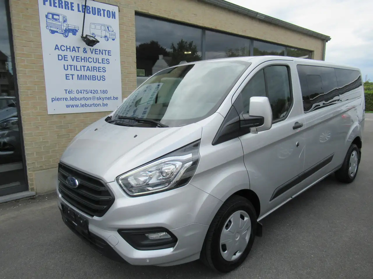 Ford Transit Custom 2.0 TDCi L2H1 Ambiente 23900€+TVA/BTW - 小型客车:图1 Ford Transit Custom 2.0 TDCi L2H1 Ambiente 23900€+TVA/BTW - 小型客车:图1
