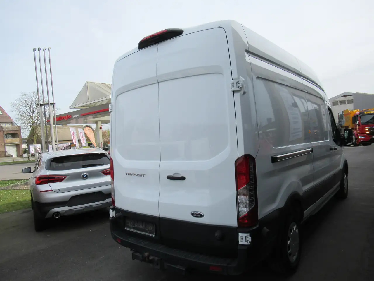 Ford Transit L3H3 170CV NAVI CRUISE 21400€+TVA/BTW - 无侧窗厢式货车:图2 Ford Transit L3H3 170CV NAVI CRUISE 21400€+TVA/BTW - 无侧窗厢式货车:图2