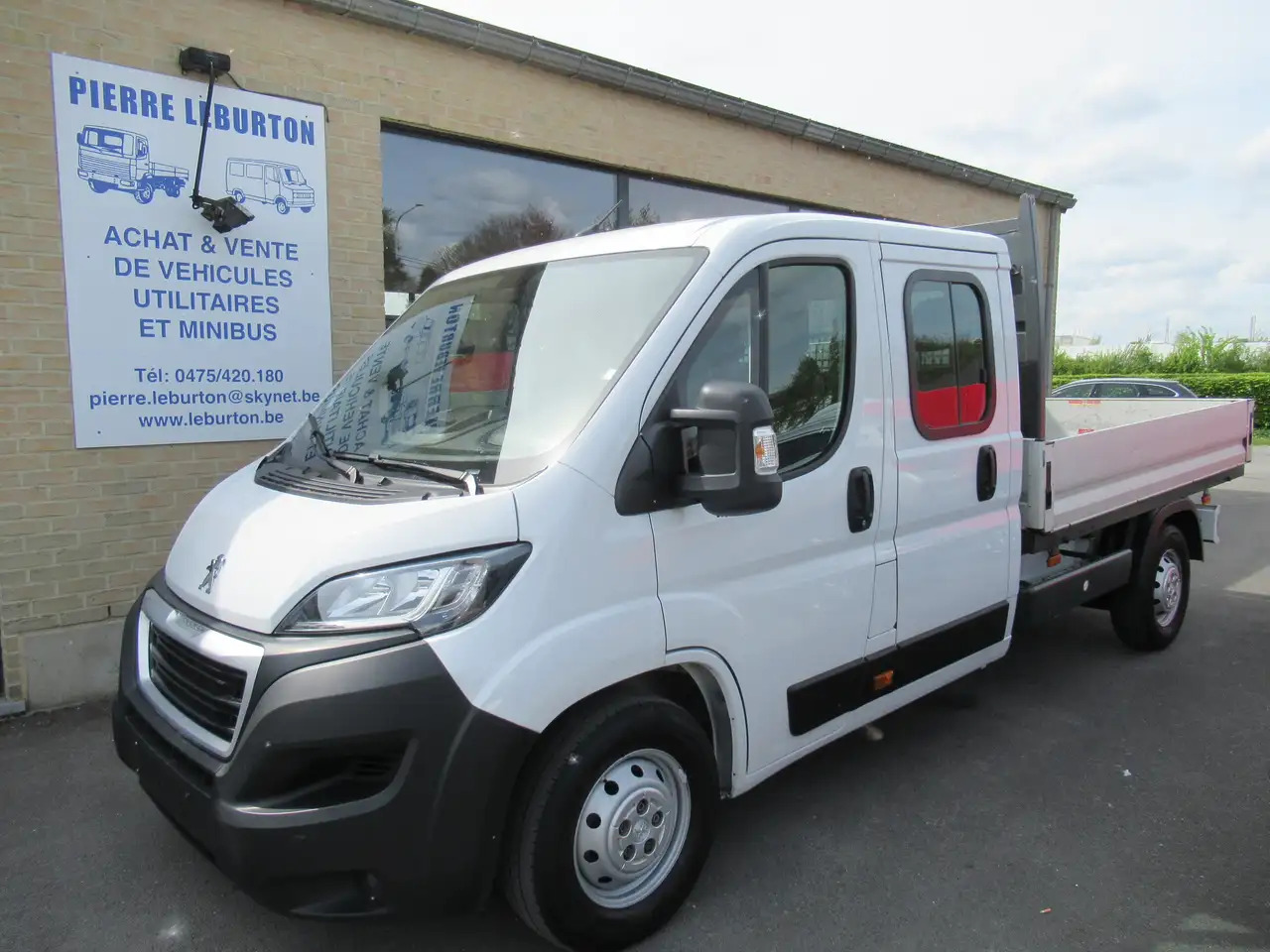 Peugeot Boxer DBLE CAB PICK_UP 165CV 19800€+TVA/BTW - 平板货车, 康比货车:图1 Peugeot Boxer DBLE CAB PICK_UP 165CV 19800€+TVA/BTW - 平板货车, 康比货车:图1
