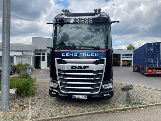 DAF XG 530 FT Vollluft Leder Kamera SpurH DAF XG 530 FT Vollluft Leder Kamera - 牵引车:图3 DAF XG 530 FT Vollluft Leder Kamera SpurH DAF XG 530 FT Vollluft Leder Kamera - 牵引车:图3