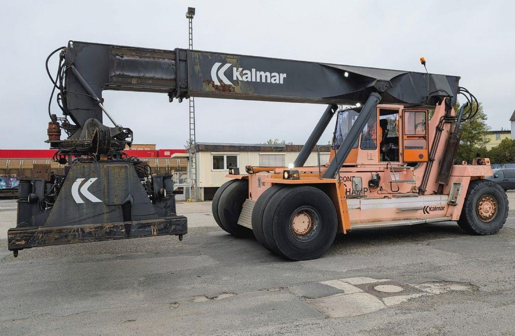 Kalmar DC4560RC4 - 前移式堆垛机:图3 Kalmar DC4560RC4 - 前移式堆垛机:图3