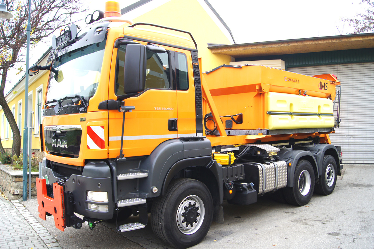 MAN TGS 28.400 BL 6x4-4/TÜV/PALIFT/Winterdienst/Salzstreuer/Streuer/Schneepflug - 吊钩升降车:图3 MAN TGS 28.400 BL 6x4-4/TÜV/PALIFT/Winterdienst/Salzstreuer/Streuer/Schneepflug - 吊钩升降车:图3