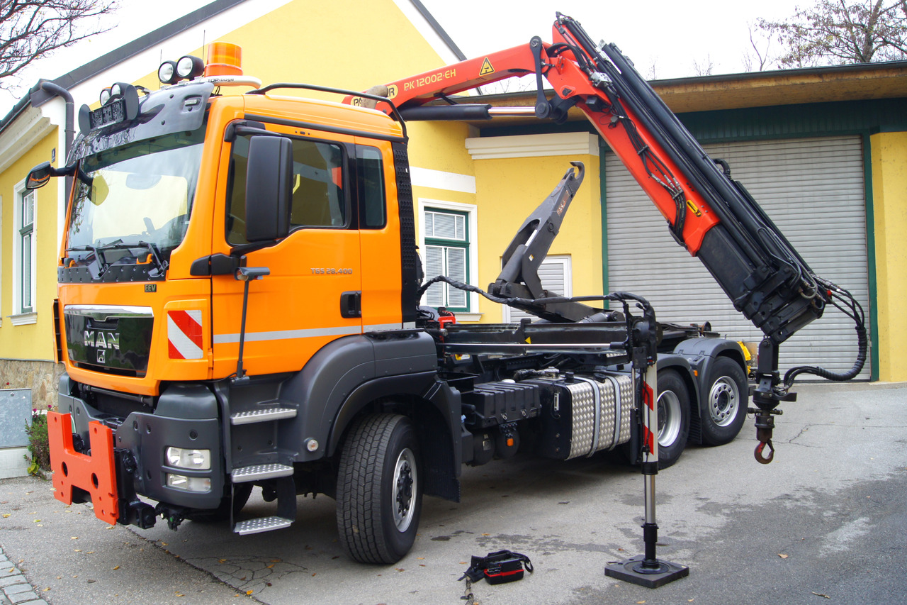 MAN TGS 28.400 BL 6x4-4/TÜV/PK12002/PALIFT/Winterdienst/Salzstreuer/Streuer/Schneepflug - 翻斗车, 起重车:图2 MAN TGS 28.400 BL 6x4-4/TÜV/PK12002/PALIFT/Winterdienst/Salzstreuer/Streuer/Schneepflug - 翻斗车, 起重车:图2