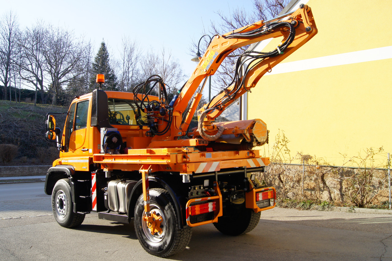 MERCEDES-BENZ Unimog U 400/Hydrostat/Mähtür +MULAG MHU 800 - 市政/ 专用车辆:图4 MERCEDES-BENZ Unimog U 400/Hydrostat/Mähtür +MULAG MHU 800 - 市政/ 专用车辆:图4