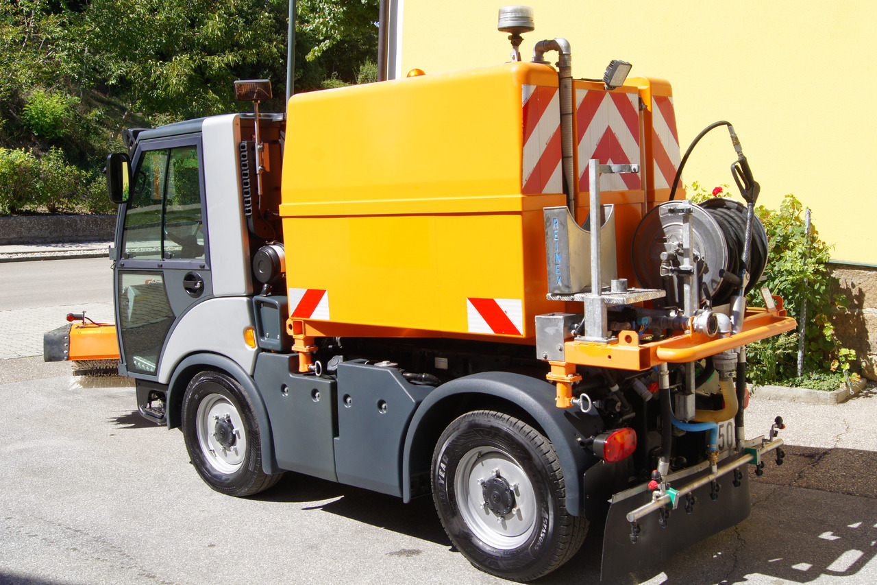 MULTICAR TREMO X56 Carrier CS/4x4/Euro 5/Besen/Wasserfass - 翻斗货车:图3 MULTICAR TREMO X56 Carrier CS/4x4/Euro 5/Besen/Wasserfass - 翻斗货车:图3