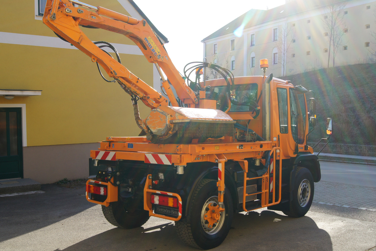 Unimog Unimog U 400/Hydrostat/Mähtür +MULAG MHU 800 - 市政/ 专用车辆:图5 Unimog Unimog U 400/Hydrostat/Mähtür +MULAG MHU 800 - 市政/ 专用车辆:图5