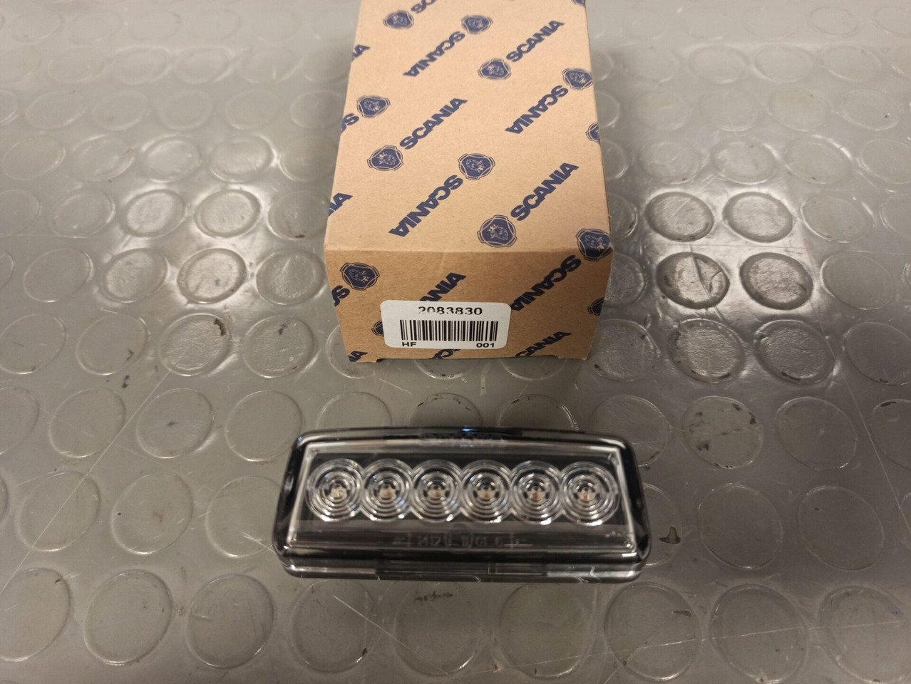 SCANIA DIRECTION INDICATOR 2083830 - 电气系统 适用于 卡车:图1 SCANIA DIRECTION INDICATOR 2083830 - 电气系统 适用于 卡车:图1