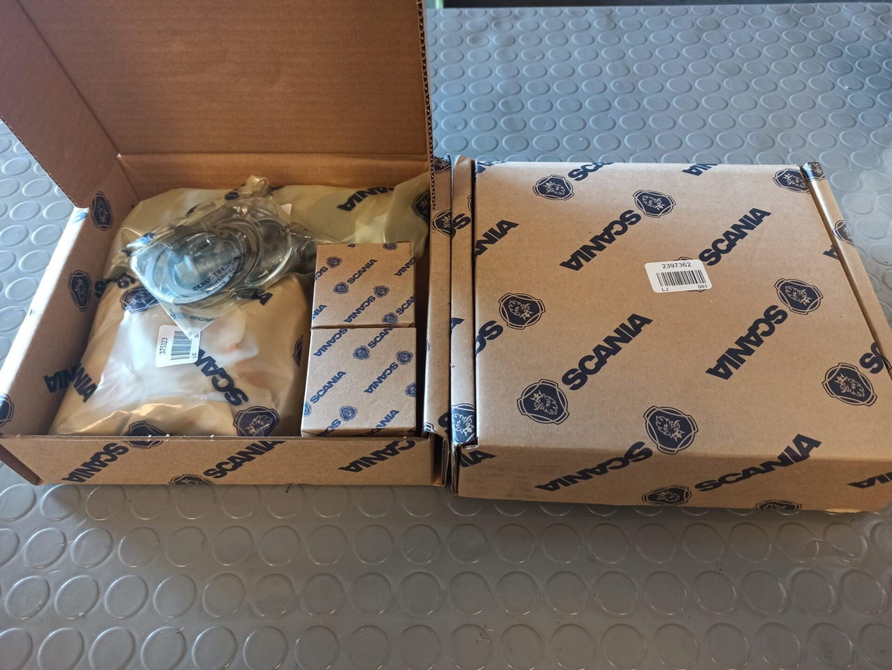 SCANIA REPAIR KIT - 2397362 - 轴及其零件 适用于 卡车:图1 SCANIA REPAIR KIT - 2397362 - 轴及其零件 适用于 卡车:图1