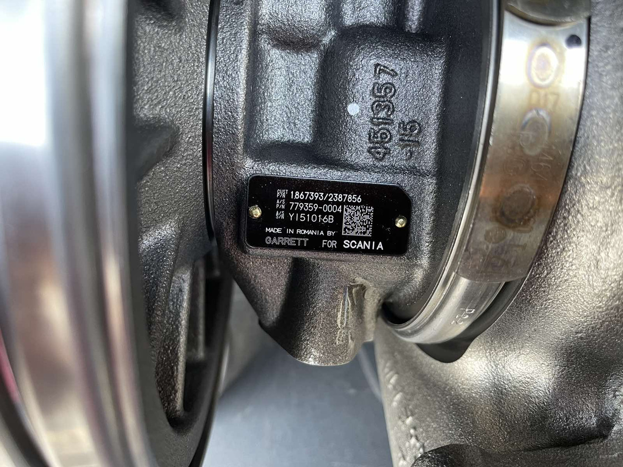 SCANIA TURBOCHARGER DC16 PDE 2387856, 1865358 - 涡轮增压器 适用于 卡车:图4 SCANIA TURBOCHARGER DC16 PDE 2387856, 1865358 - 涡轮增压器 适用于 卡车:图4