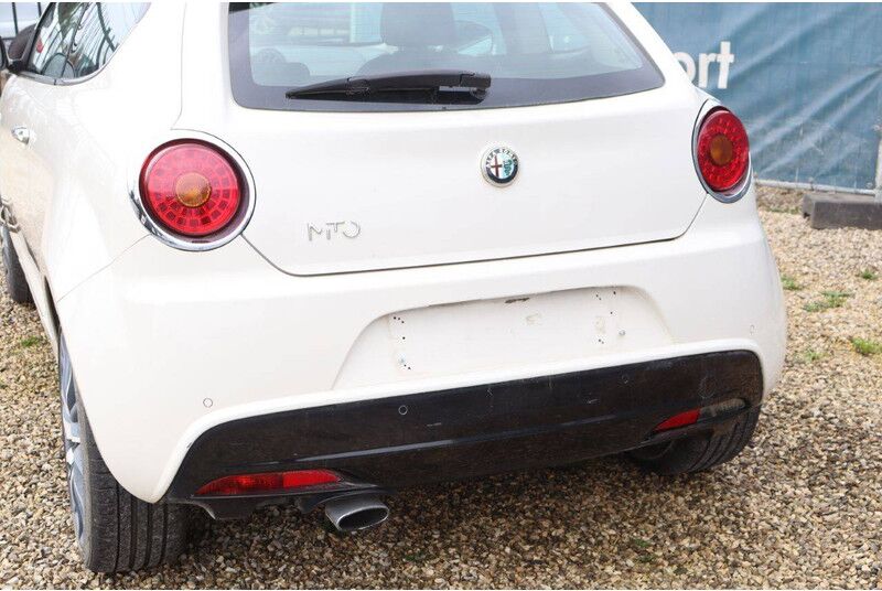 轿车 Alfa Romeo MiTo:图15 轿车 Alfa Romeo MiTo:图15