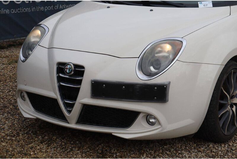 轿车 Alfa Romeo MiTo:图10 轿车 Alfa Romeo MiTo:图10