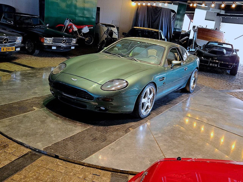 Aston Martin DB7 Automatic - 汽车:图1 Aston Martin DB7 Automatic - 汽车:图1