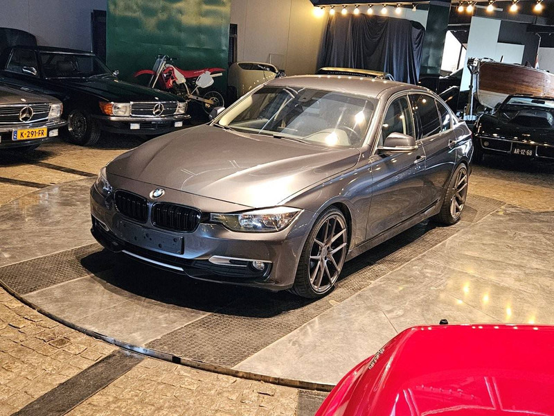 BMW 3-Reeks (F30) _ 320d - 轿车:图1 BMW 3-Reeks (F30) _ 320d - 轿车:图1