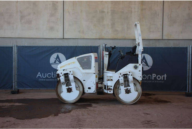 Bomag BW138AD-5 - 压实机:图2 Bomag BW138AD-5 - 压实机:图2