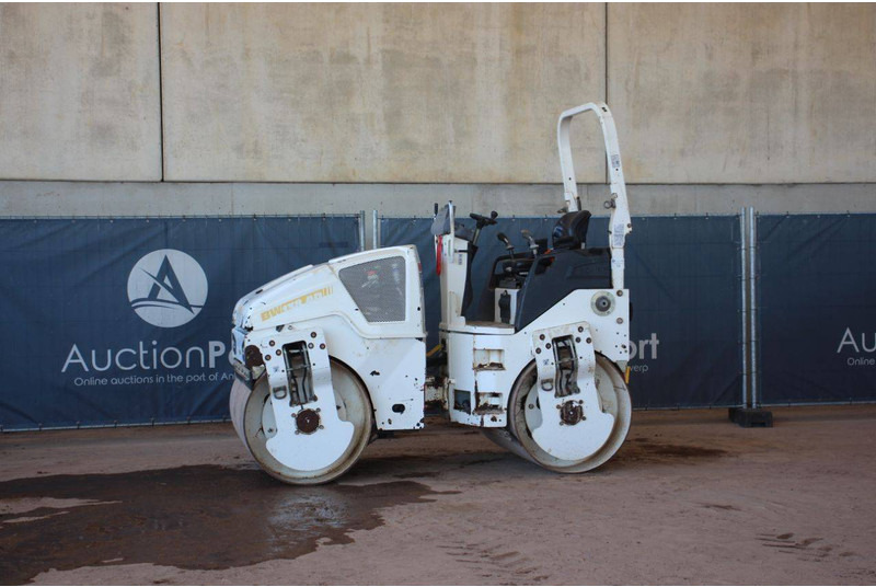 Bomag BW138AD-5 - 压实机:图1 Bomag BW138AD-5 - 压实机:图1