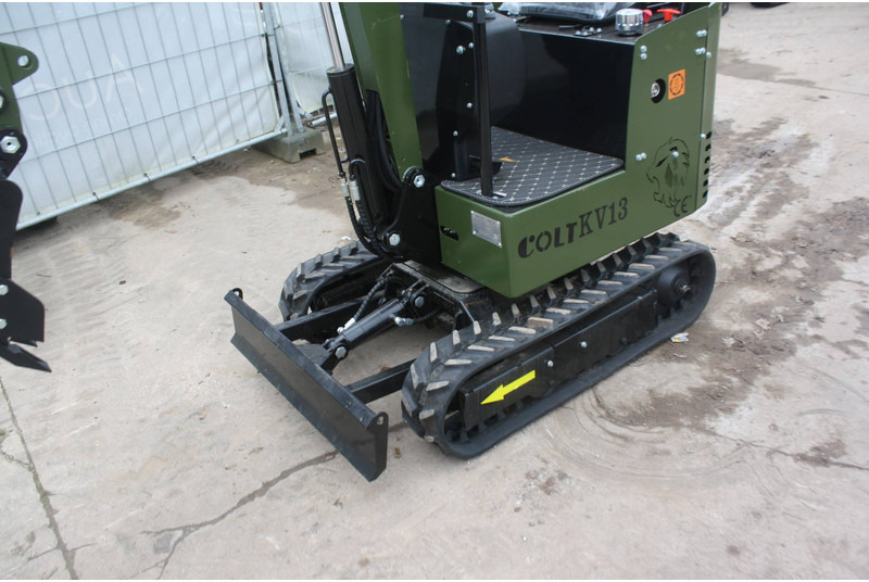 COLT KV13 - 小型挖掘机:图3 COLT KV13 - 小型挖掘机:图3