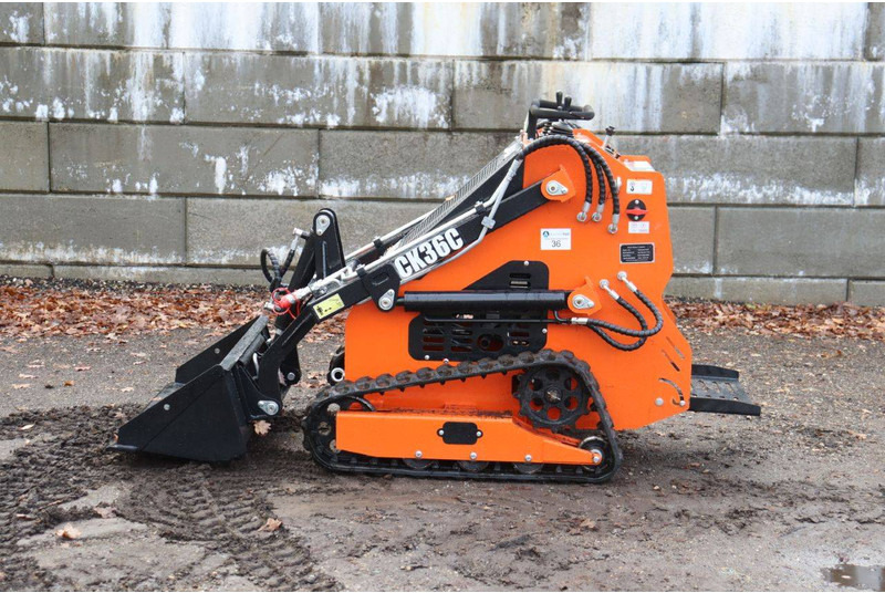 Captok 36C - 履带式装载机:图2 Captok 36C - 履带式装载机:图2