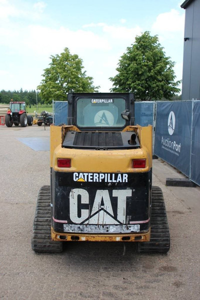 Caterpillar 247B - 履带式装载机:图4 Caterpillar 247B - 履带式装载机:图4