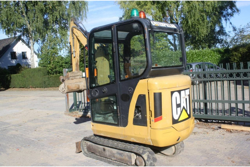 Caterpillar 301.6C - 小型挖掘机:图5 Caterpillar 301.6C - 小型挖掘机:图5