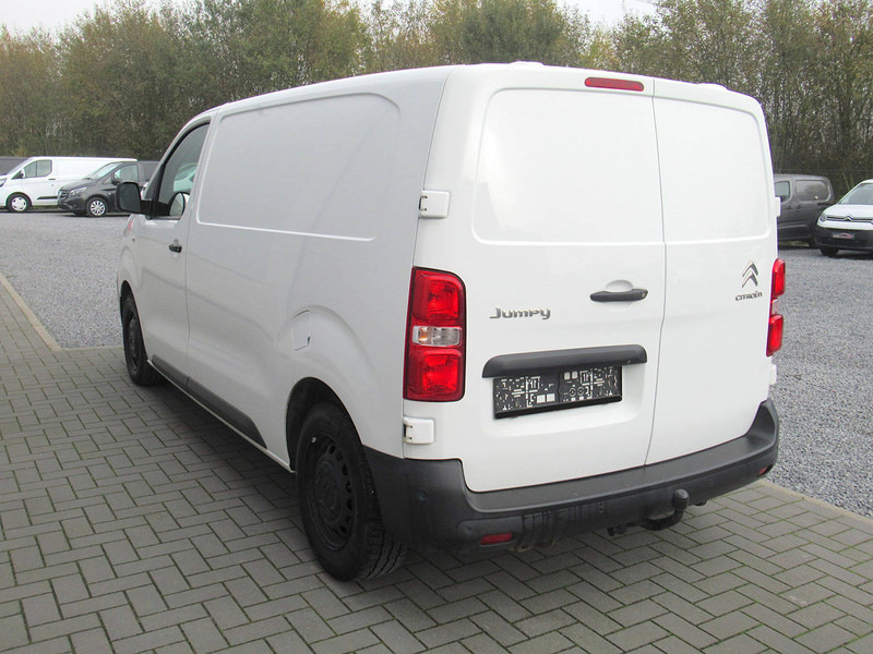 Citroën Jumpy 2.0 BlueHDi - 无侧窗厢式货车:图4 Citroën Jumpy 2.0 BlueHDi - 无侧窗厢式货车:图4