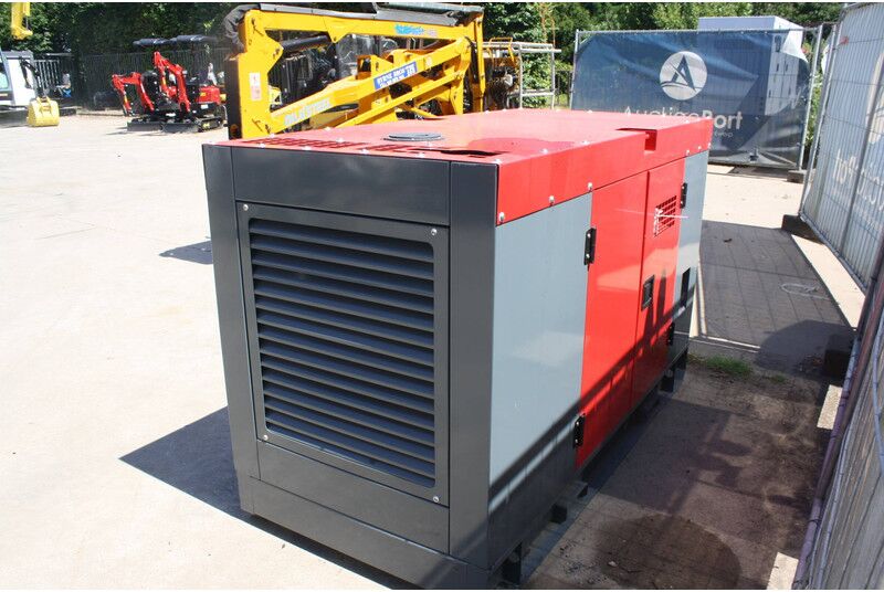 Devol Power VG-R30 - 发电机组:图4 Devol Power VG-R30 - 发电机组:图4