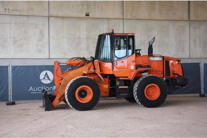 Doosan DL250 - 轮式装载机:图1 Doosan DL250 - 轮式装载机:图1