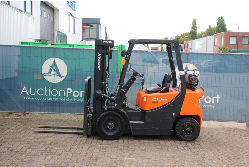 Doosan G20GP - 液化石油气叉车:图2 Doosan G20GP - 液化石油气叉车:图2