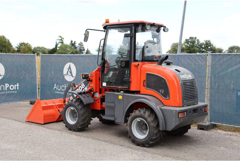 Everun ER08 - 轮式装载机:图3 Everun ER08 - 轮式装载机:图3