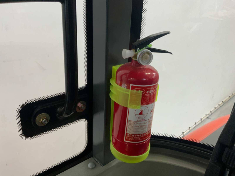 Everun ER12 - 轮式装载机:图5 Everun ER12 - 轮式装载机:图5