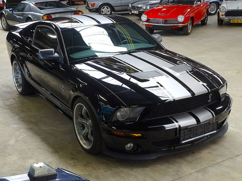 Ford Mustang GT Roush Coupé - 轿车:图3 Ford Mustang GT Roush Coupé - 轿车:图3