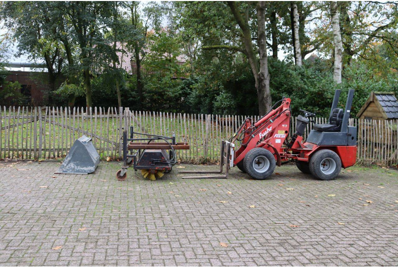 Fuchs F853H - 轮式装载机:图1 Fuchs F853H - 轮式装载机:图1