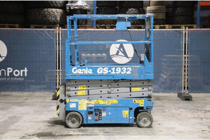 Genie GS-1932 - 剪式升降机:图2 Genie GS-1932 - 剪式升降机:图2