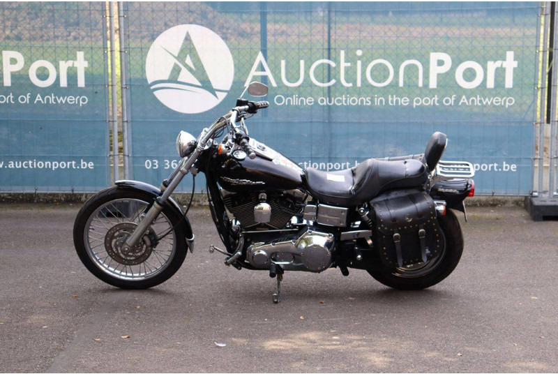 Harley-Davidson Dyna Wide Glide - 摩托车:图2 Harley-Davidson Dyna Wide Glide - 摩托车:图2