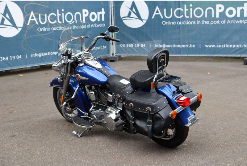 Harley-Davidson Heritage Softail Classic - 摩托车:图4 Harley-Davidson Heritage Softail Classic - 摩托车:图4