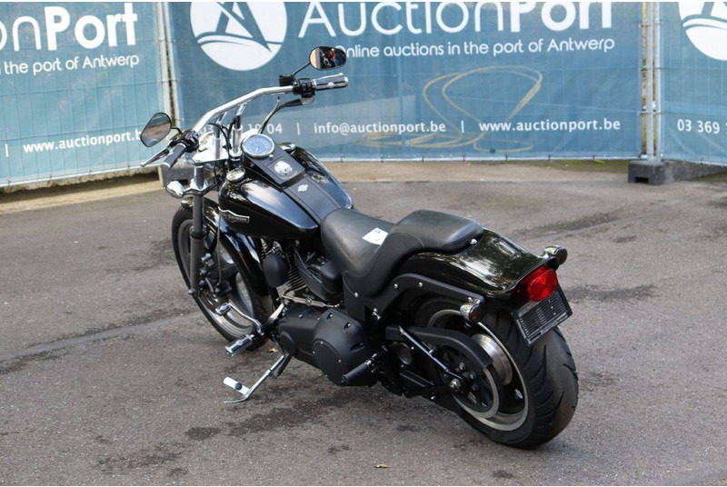 Harley-Davidson Softail Night Train - 摩托车:图4 Harley-Davidson Softail Night Train - 摩托车:图4